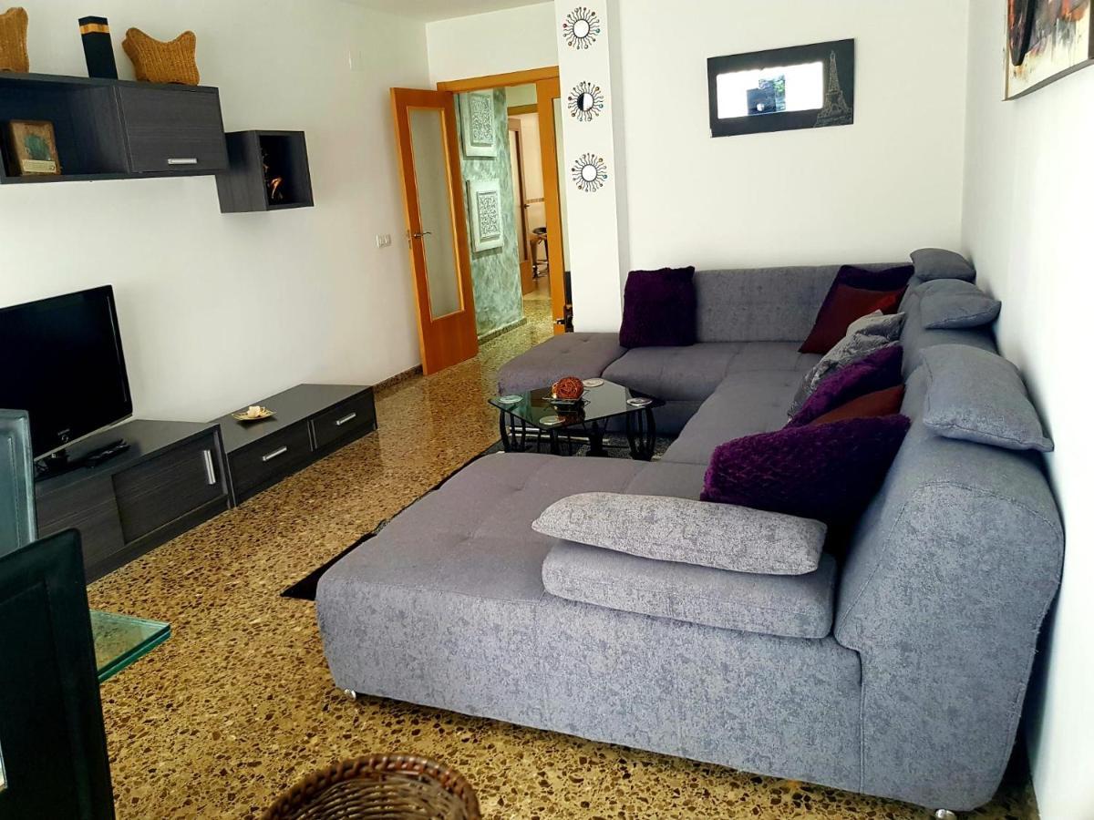 בוריאנה Piso Amplio De 3 Habitaciones, 2 Banos, Ascensor Y Parking מראה חיצוני תמונה