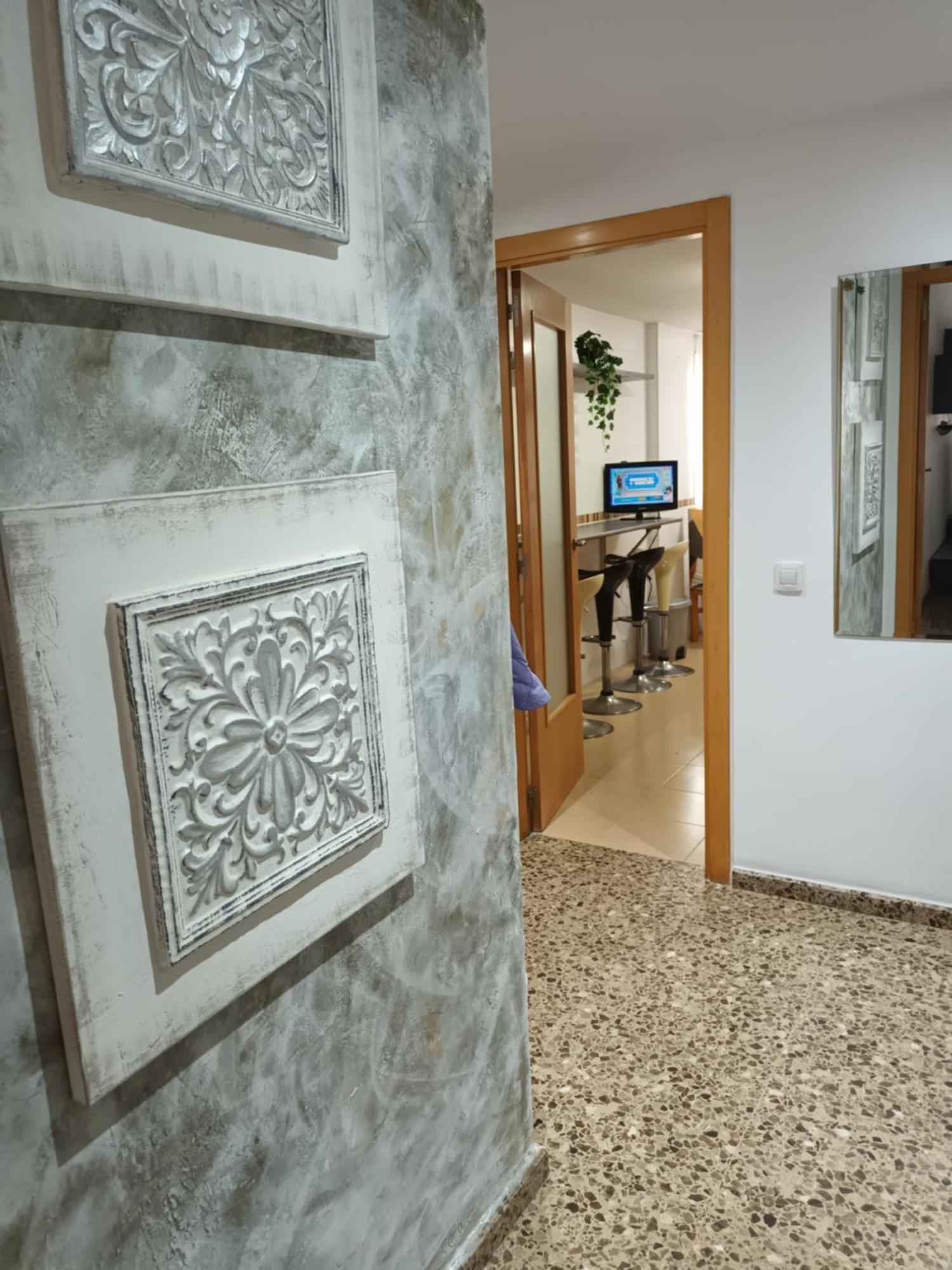 בוריאנה Piso Amplio De 3 Habitaciones, 2 Banos, Ascensor Y Parking מראה חיצוני תמונה